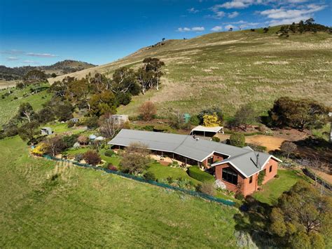 b&b for sale tasmania.